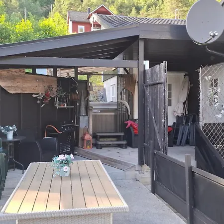 Prázdninový dům Alfotevegen 5 Ålfoten